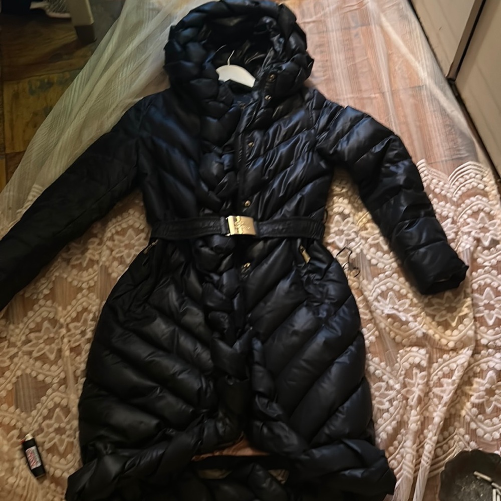 GUC almost new Puffer long coat